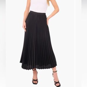 Halogen Rich Black A-Line Pleated Midi Skirt Size Medium Stretch Waist